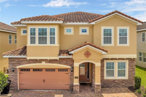 Villa ou maison à vendre à Kissimmee, Floride: 10 chambres, 439.43 m2 № 531113 - photo 2