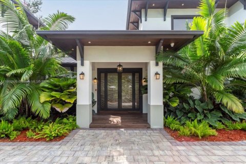 Villa ou maison à vendre à Miami, Floride: 7 chambres, 562.99 m2 № 1375001 - photo 7