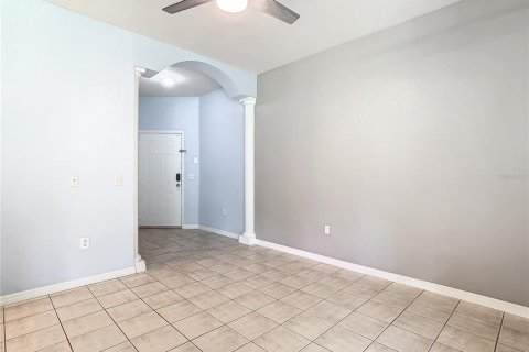 Townhouse in Tampa, Florida 3 bedrooms, 161.28 sq.m. № 1343319 - photo 11