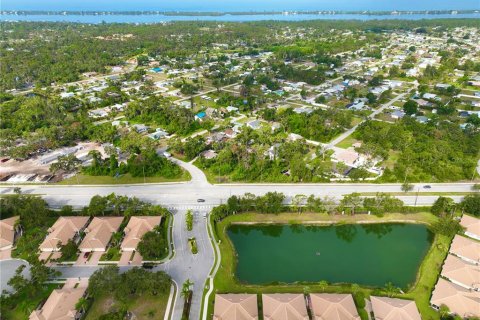 Купить земельный участок в Энглвуд, Флорида № 620677 - фото 14