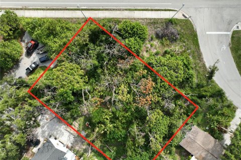 Terreno en venta en Englewood, Florida № 620677 - foto 9