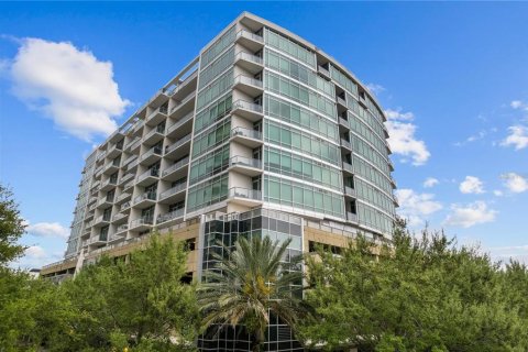 Condo in Orlando, Florida, 2 bedrooms  № 1407903 - photo 21