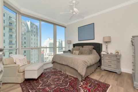 Copropriété à vendre à Tampa, Floride: 3 chambres, 247.4 m2 № 1403651 - photo 23