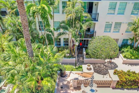 Condo in West Palm Beach, Florida, 1 bedroom  № 1186619 - photo 11