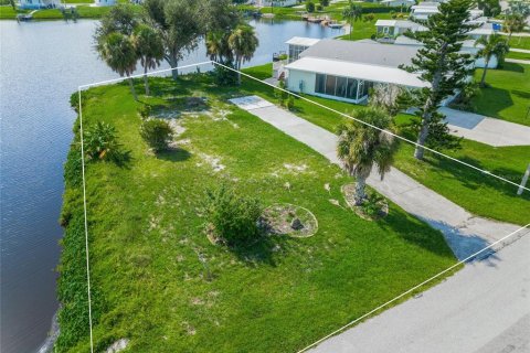 Terreno en venta en Englewood, Florida № 1355603 - foto 9