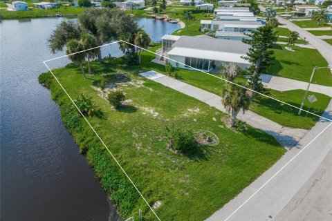 Terreno en venta en Englewood, Florida № 1355603 - foto 8