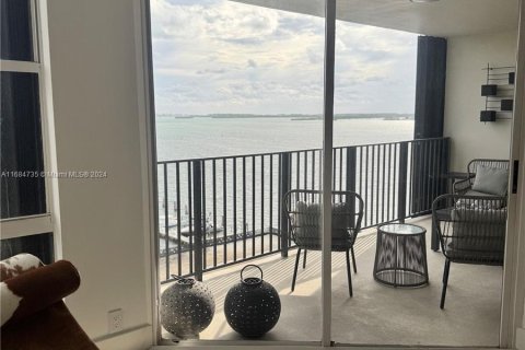 Condominio en venta en Miami, Florida, 1 dormitorio, 98.85 m2 № 1439972 - foto 12