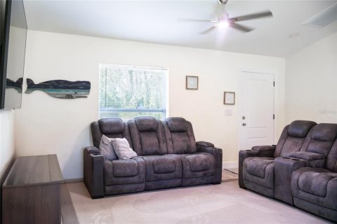 House in North Port, Florida 3 bedrooms, 120.22 sq.m. № 1334281 - photo 5