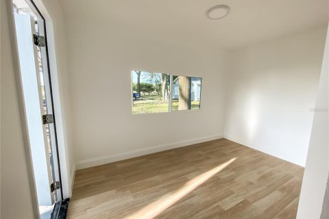 Copropriété à louer à Astatula, Floride: 3 chambres, 93.27 m2 № 1351510 - photo 3