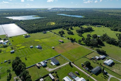 Terreno en venta en Fish Hawk, Florida № 1351545 - foto 8