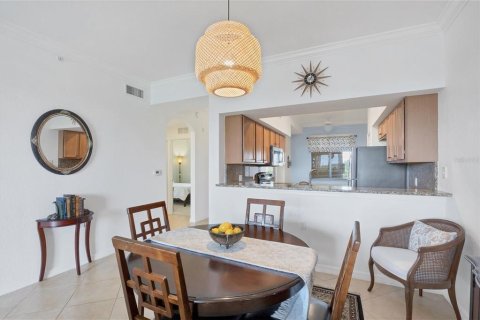 Copropriété à vendre à Bradenton, Floride: 2 chambres, 104.14 m2 № 1351478 - photo 17