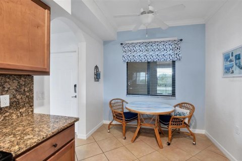 Copropriété à vendre à Bradenton, Floride: 2 chambres, 104.14 m2 № 1351478 - photo 23