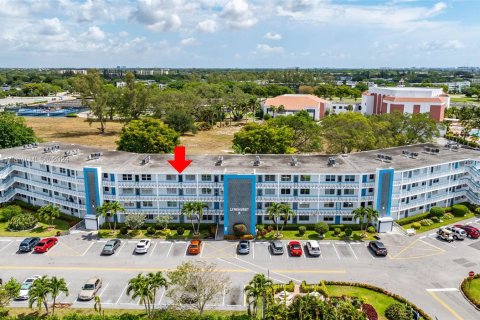 Copropriété à vendre à Deerfield Beach, Floride: 2 chambres, 92.9 m2 № 1232038 - photo 29