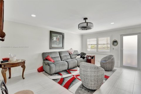 Copropriété à vendre à Deerfield Beach, Floride: 2 chambres, 92.9 m2 № 1232038 - photo 5