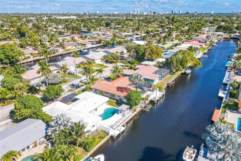 House in Fort Lauderdale, Florida 5 bedrooms, 206.52 sq.m. № 1421922 - photo 5