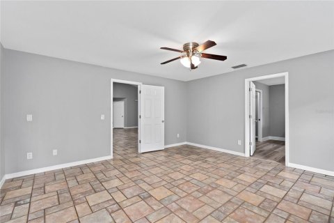 Casa en venta en Kissimmee, Florida, 4 dormitorios, 204.38 m2 № 982309 - foto 12