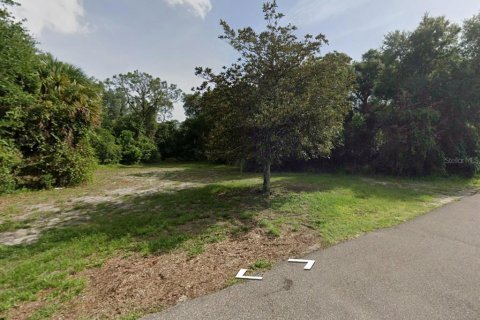 Terreno en venta en Eustis, Florida № 1340894 - foto 1