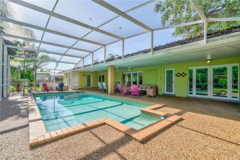Villa ou maison à vendre à Palmetto Bay, Floride: 3 chambres, 218.78 m2 № 1128637 - photo 28