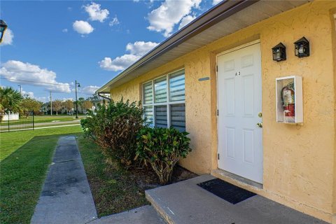 House in Port Charlotte, Florida 2 bedrooms, 76.64 sq.m. № 1424672 - photo 15