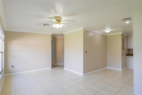 House in Port Charlotte, Florida 2 bedrooms, 76.64 sq.m. № 1424672 - photo 3