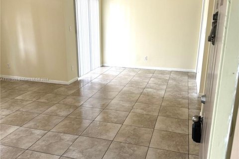 Copropriété à vendre à Hollywood, Floride: 1 chambre, 78.13 m2 № 1095480 - photo 16