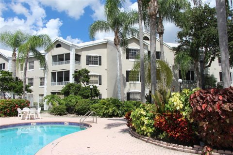 Condo in Oakland Park, Florida, 1 bedroom  № 1345669 - photo 19