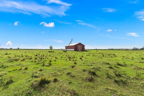 Land in Okeechobee, Florida № 1146018 - photo 3