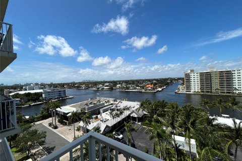 Condo in Fort Lauderdale, Florida, 2 bedrooms  № 1145970 - photo 22