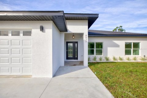 House in Sebring, Florida 4 bedrooms, 181.16 sq.m. № 1083902 - photo 6