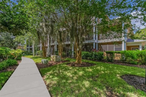 Copropriété à vendre à Davenport, Floride: 2 chambres, 108.97 m2 № 1302027 - photo 3