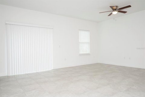 House in Ocala, Florida 4 bedrooms, 157.56 sq.m. № 1429407 - photo 25