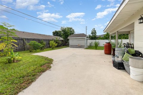 Villa ou maison à vendre à Kissimmee, Floride: 4 chambres, 171.22 m2 № 1296486 - photo 22