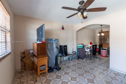 Casa en venta en Miami, Florida, 2 dormitorios, 70.79 m2 № 1412416 - foto 4