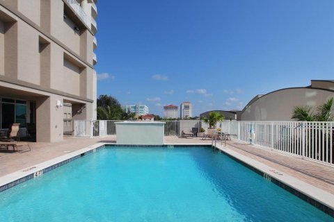 Condominio en venta en Sarasota, Florida, 3 dormitorios, 161.19 m2 № 1133778 - foto 28