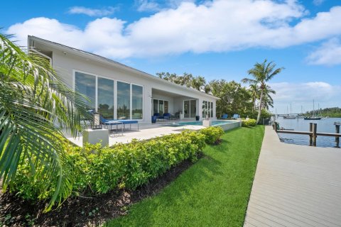 Villa ou maison à vendre à Vero Beach, Floride: 4 chambres, 433.57 m2 № 1152306 - photo 2