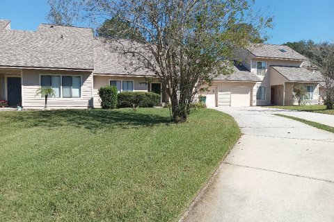 House in Jacksonville, Florida 2 bedrooms, 101.17 sq.m. № 872873 - photo 1