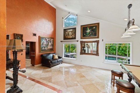 Casa en venta en Miami, Florida, 5 dormitorios, 284 m2 № 1328820 - foto 10