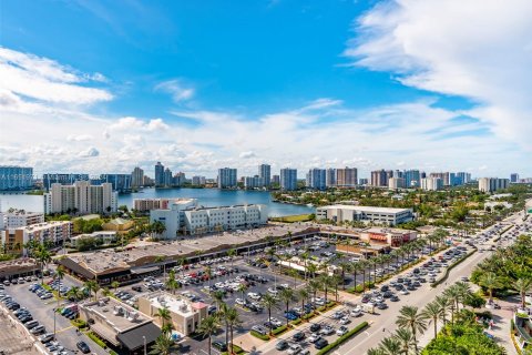 Studio in the Condo in Sunny Isles Beach, Florida  № 1345293 - photo 7