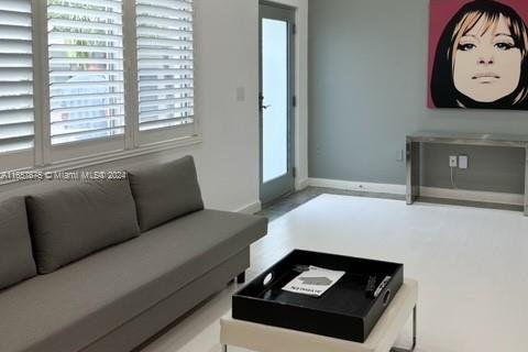 Condo in Miami Beach, Florida, 1 bedroom  № 1386078 - photo 4