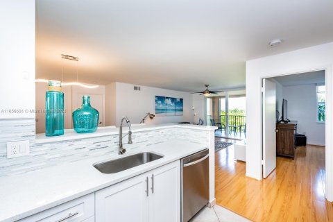 Copropriété à vendre à Aventura, Floride: 2 chambres, 109.62 m2 № 1356889 - photo 19