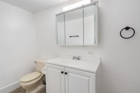 Condo in Boca Raton, Florida, 2 bedrooms  № 1185200 - photo 12