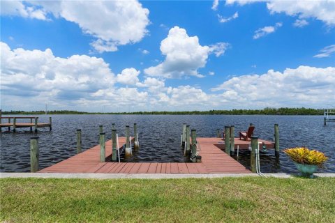 Villa ou maison à vendre à Punta Gorda, Floride: 3 chambres, 167.97 m2 № 1248285 - photo 9