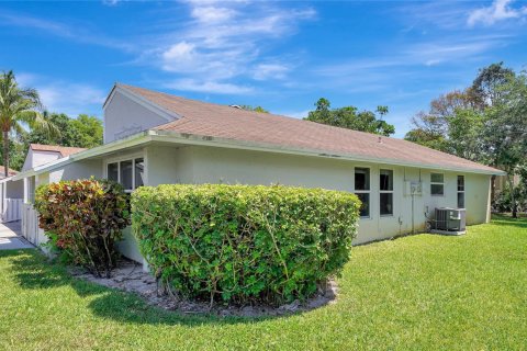 Villa ou maison à vendre à Davie, Floride: 3 chambres, 169.55 m2 № 1121430 - photo 14