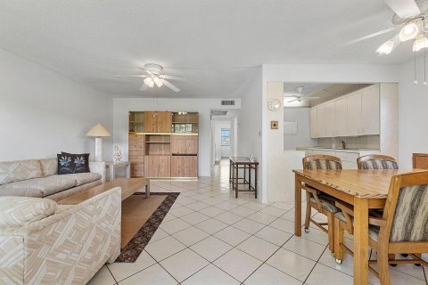 Condo in Boca Raton, Florida, 2 bedrooms  № 1223672 - photo 29