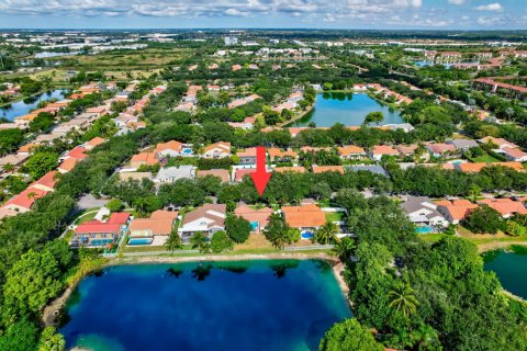 Casa en venta en Miramar, Florida, 3 dormitorios, 151.62 m2 № 1223697 - foto 3