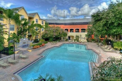 Condo in Tampa, Florida, 1 bedroom  № 1243044 - photo 28