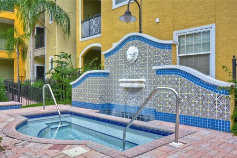 Condo in Tampa, Florida, 1 bedroom  № 1243044 - photo 26