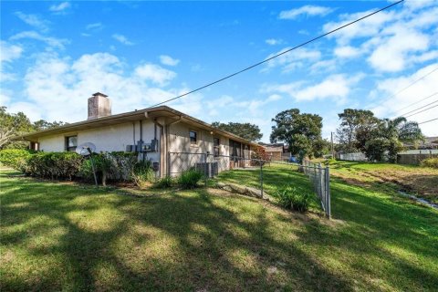 Duplex à vendre à Lakeland, Floride: 2 chambres, 118.08 m2 № 1243888 - photo 19