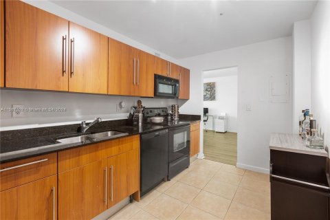 Copropriété à vendre à Hollywood, Floride: 1 chambre, 82.03 m2 № 1176174 - photo 15