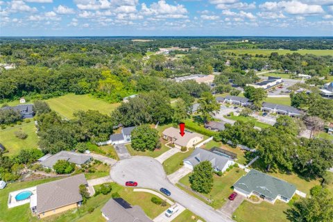 House in Dade City, Florida 3 bedrooms, 193.05 sq.m. № 1381256 - photo 4